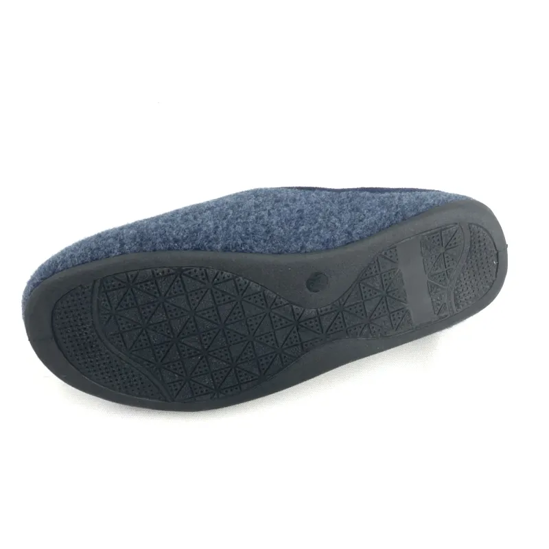 Mens Flet  house slippers winter clogs with embroidary