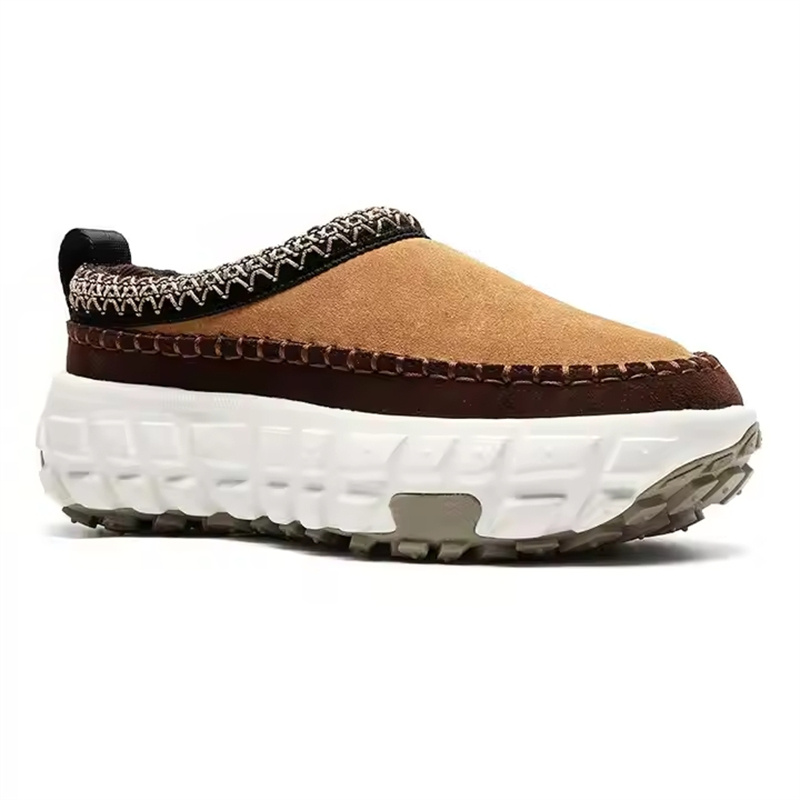 Wholesale Cosy Suede Leather Winter Slippers Indoor Outdoor Slipper