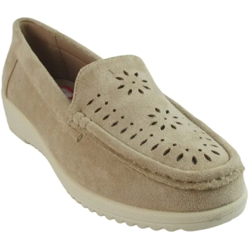 Women’s Faux Suede Loafers – Casual Slip-On Moccasin Shoes for Everyday Wear