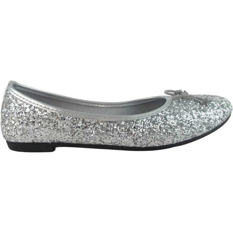Wholesale Women’s Silver Glitter Ballet Flats – Fashion Shoes for Global B2B Buyers