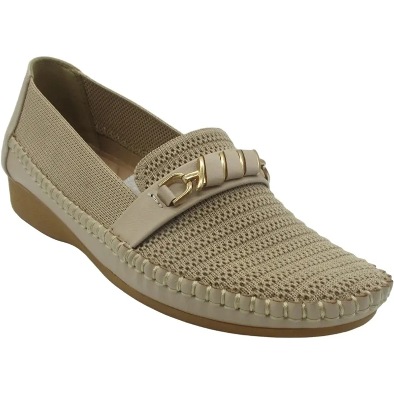 Wholesale Women’s Breathable Mesh Loafers with Decorative Chain – Lightweight Slip-On Flats