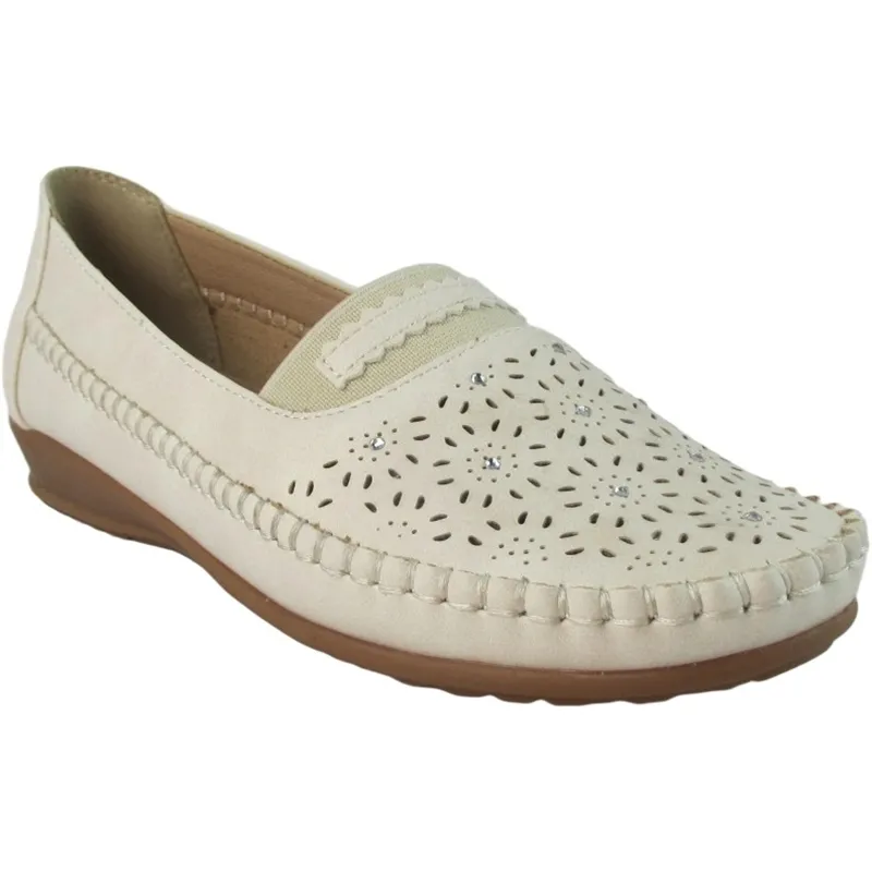 Women's Low Wedge Slip-On Loafers – PU Leather Comfort Flat Shoes for Wholesale