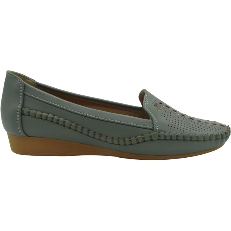 OEM Elegant Women’s PU Leather Wedge Loafer Flats – Multiple Designs for B2B Buyers