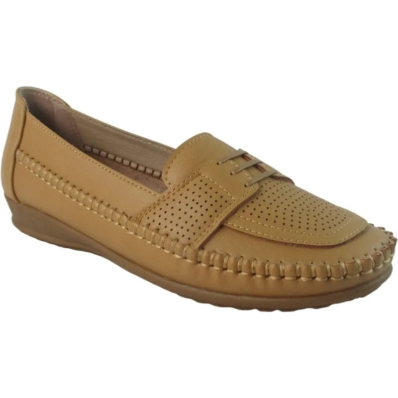 Wholesale Women’s PU Leather Wedge Loafer Flats – Comfortable & Stylish B2B Footwear